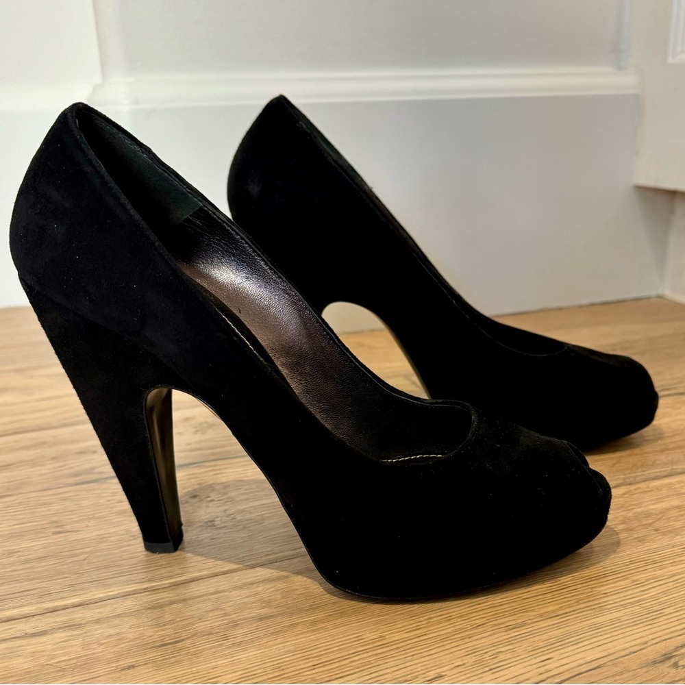 PRADA‼️Black suede platform peep-toe pump Size 38.5 ORIGINALLY LISTED@ $150